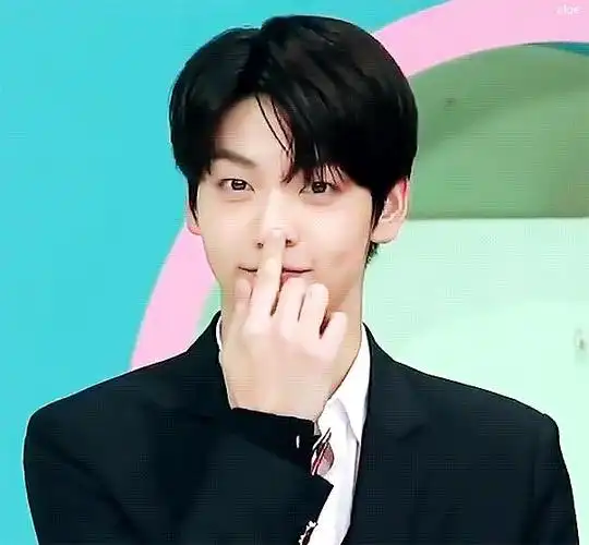 彬彬表情包图楼