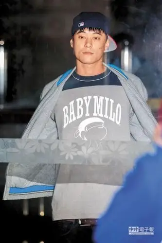 台北士林地检署28日依恐吓公众和恐吓危害安全罪将蒋友青起诉,面对