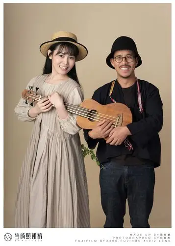 程璧&莫西子诗《然后 我拥抱你》封面摄影