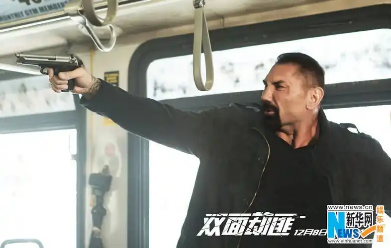 德尼罗主演《双面劫匪》定档 小角色暴走杀机四伏