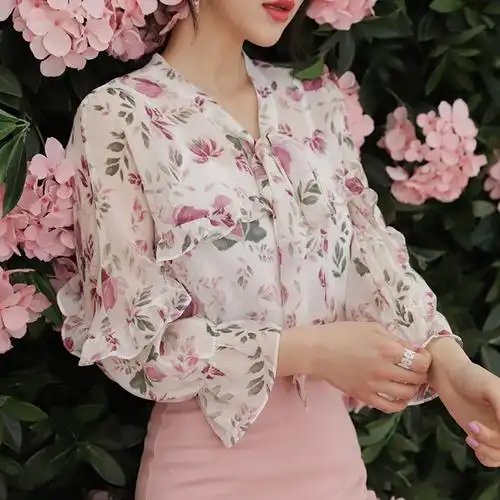 春装2018新款女洋气小衫宽松碎花雪纺衫韩版甜美百搭花衫立领上衣