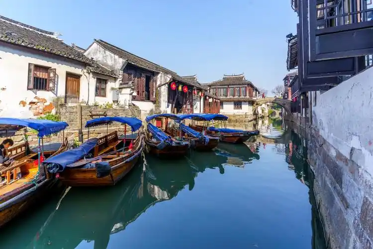 苏州周庄古镇秋日景色