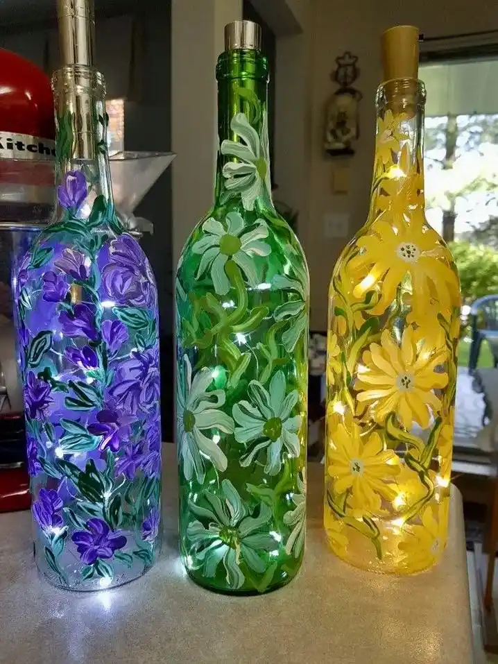 不要的酒瓶别扔,改造一下很惊艳有没有!#废旧瓶子做花瓶手工  - 抖音