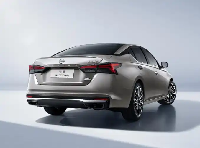 日产新款天籁正式上市,售价17.98万元起