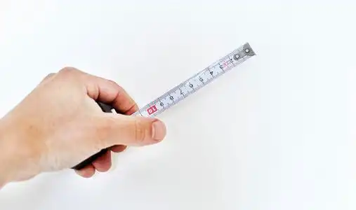 用皮尺过程长度测量照片