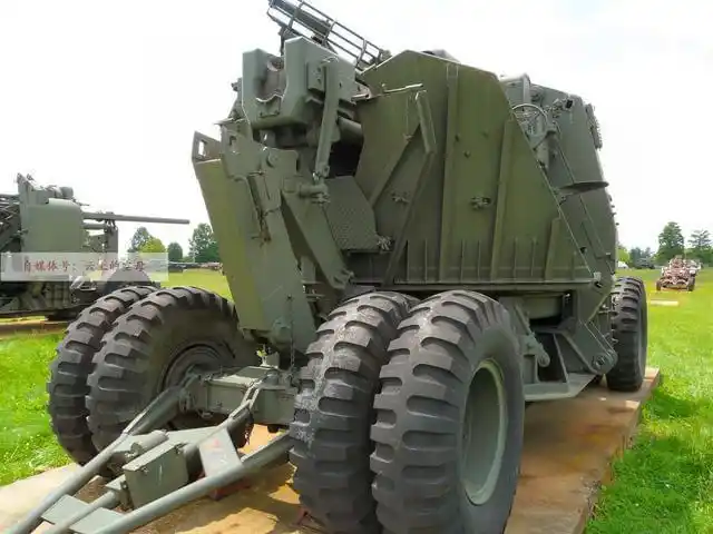 被誉为同温层杀手m1型防空炮最大射高18千米