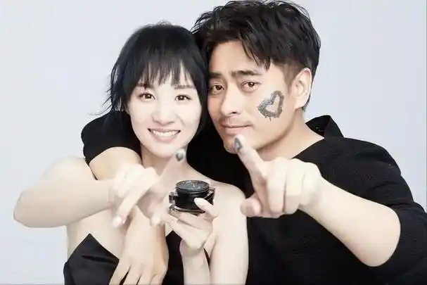 演员陈龙我这辈子最正确的决定就是闪婚娶了演员章龄之为妻