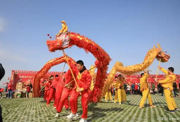 独具民族特色的传统民俗娱乐活动,也是汉族最具代表性的文化符号之一
