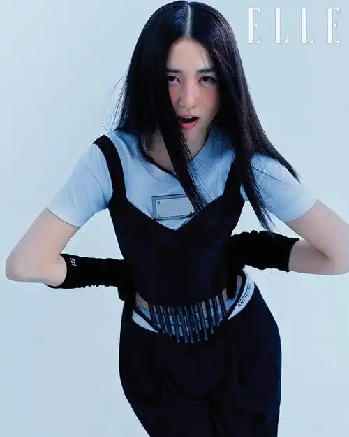 韩国女艺人朴河宣最新杂志写真曝光