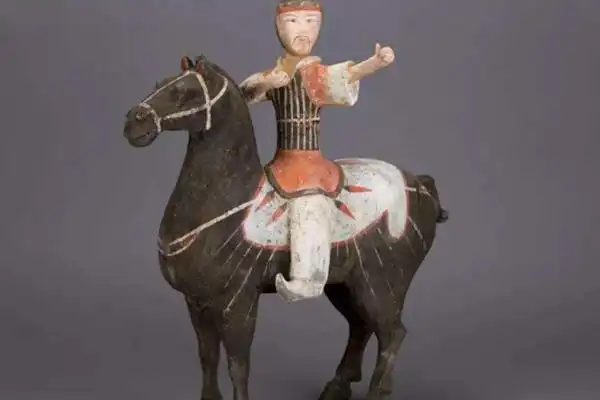 (史记·赵世家曰:自战国赵武灵王,胡服骑射,裤褶传人中国,历代皆以为