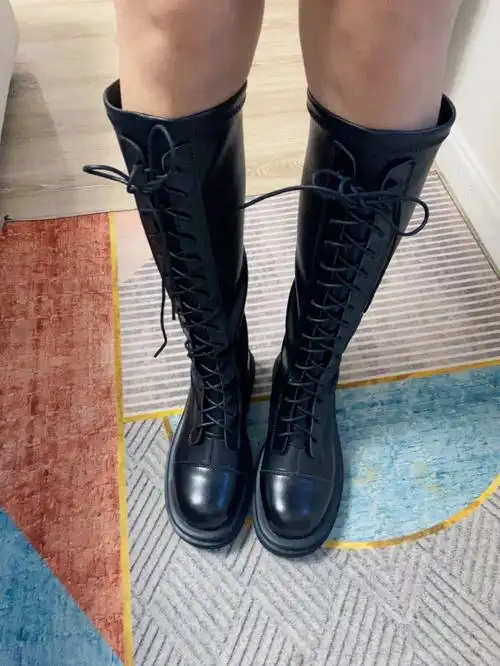 绑带骑士靴