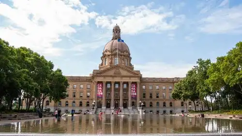 我眼中的加拿大埃德蒙顿2议会大楼