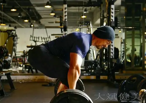 王巍-健美先生2