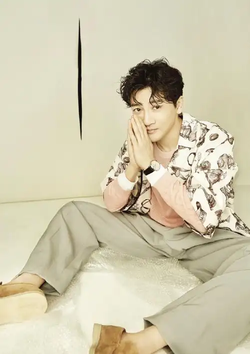 苏有朋帅气有型时尚写真图片