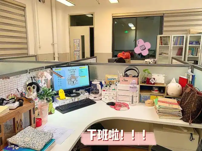 69办公桌布置▏小语老师日常