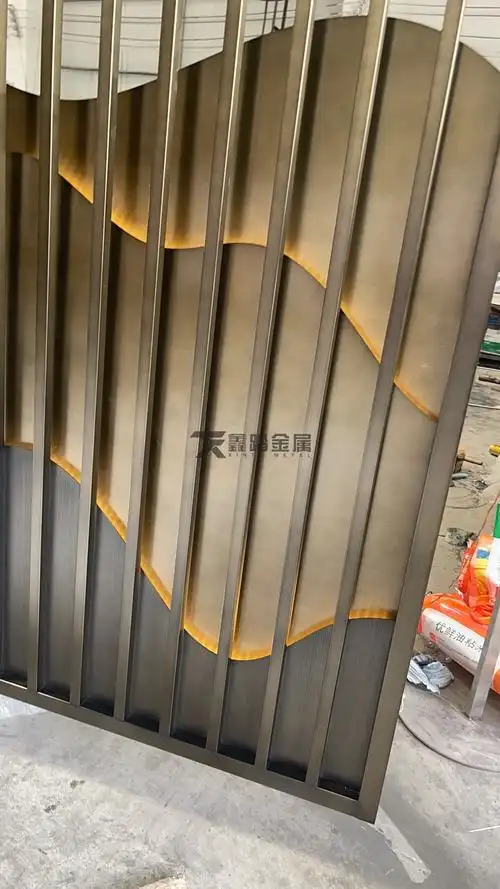 发光不锈钢山形屏风背景墙,庭院装饰金属格栅现代工艺美感