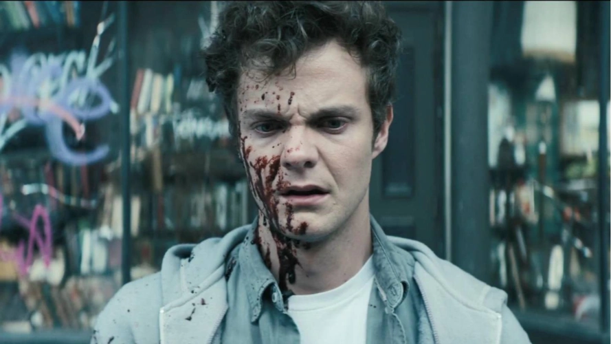 女友被超人类当街撞碎,浑身只剩一双手,面对变坏的超级英雄如何反抗