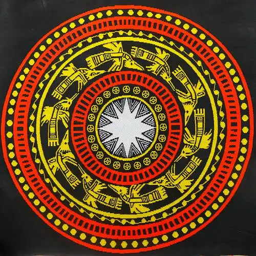 广西铜鼓壮族传统图腾花纹绣片民族特色装修装饰刺绣