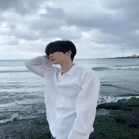 温暖如初男生头像积极向上阳光的太帅了你一定喜欢