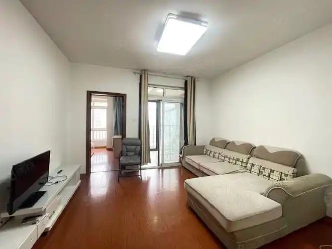 新上急租百乐门悦府大两室价格包物业看上价格可以谈