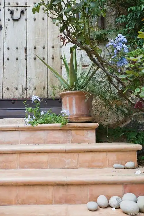 自建别墅为啥都喜欢设置入口台阶 背后的学问可真不小