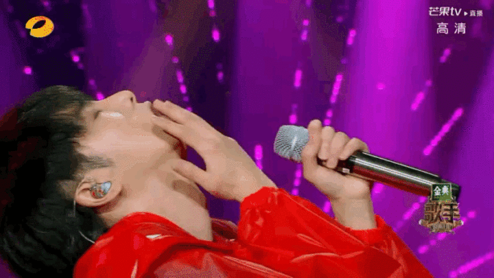 华晨宇有哪些令你惊奇的操作?