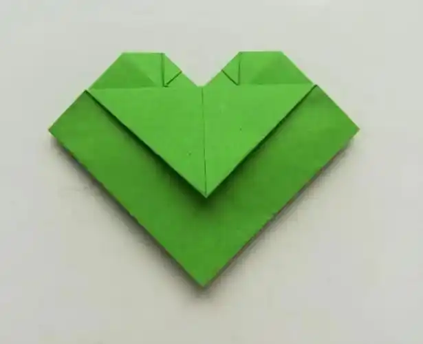 感恩节折纸爱心手工制作步骤,一张彩色卡纸就搞定!「图解步骤」