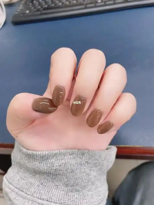秋冬咖色美甲