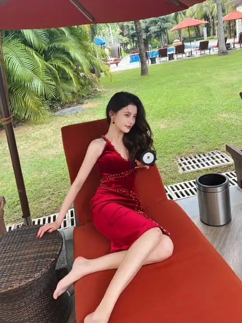 张彬彬孙珍妮杀青照