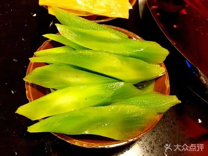 野马老火锅莴笋头图片 - 第1张