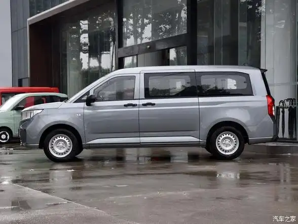 五菱征程售价698万元起欢迎垂询