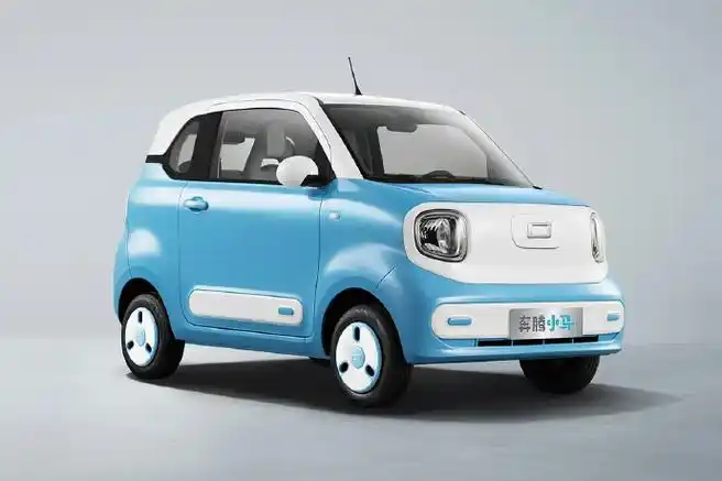 一汽奔腾首款微型纯电动汽车——奔腾小马正式上市!