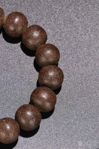 晚清 沉水级老沉香手串