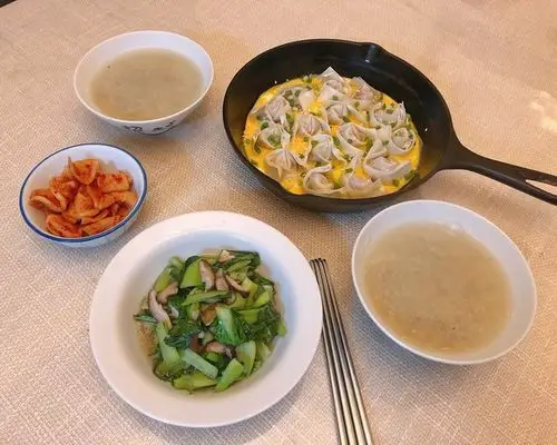 栩妈的家常味做的早餐2018年10月16日