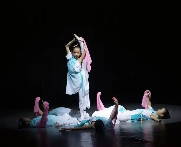 少儿中国舞培训班