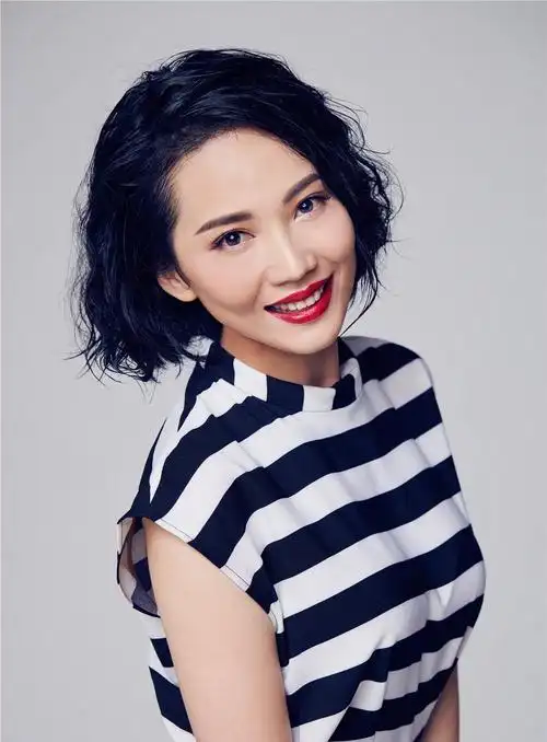 郭蕾(广东电视台主持人)看一眼热点追踪