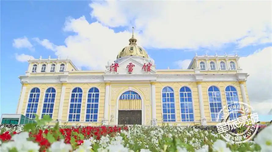 2015西安自驾游护照内蒙古景区:达永山四季滑雪馆