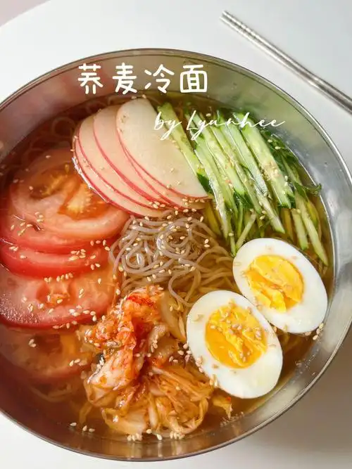 夏天就要吃凉面  #我的宅家美食日记  #笔记灵感99冷面汤底的做法