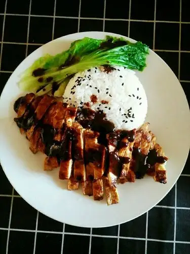 catherine-1982做的黑胡椒鸡排饭