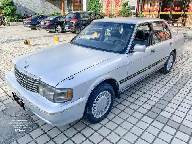 经典老车丰田皇冠