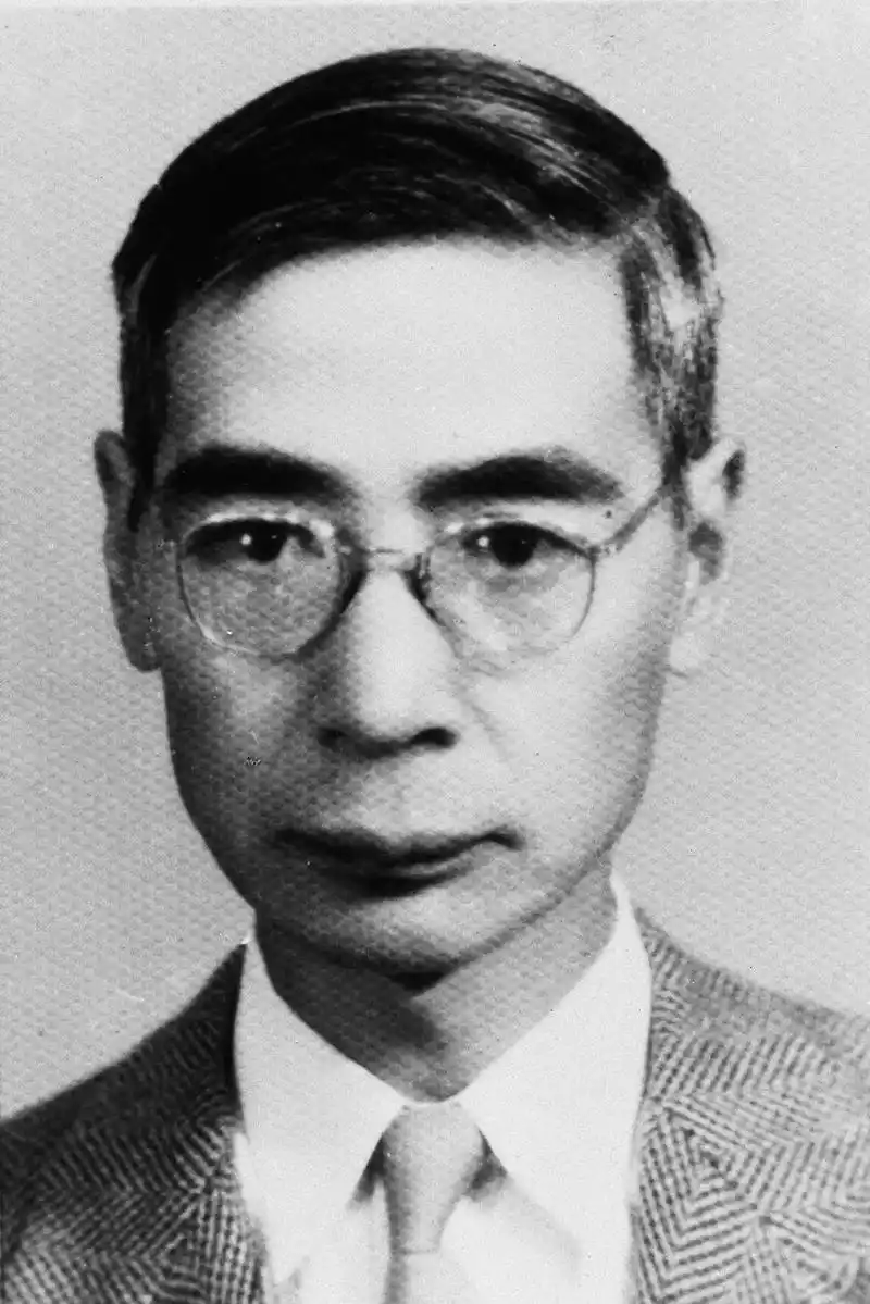 当人们花了好大力气把他们分开, 才发现—— 是郭永怀和他的警卫员