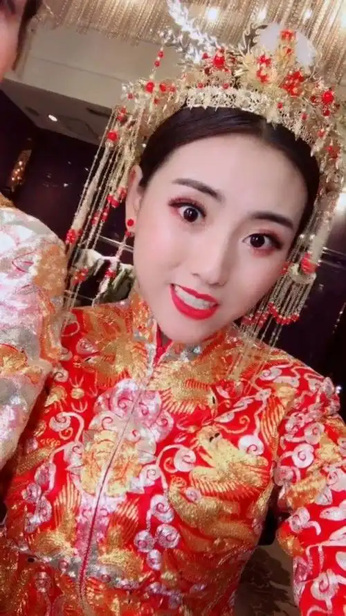 爱玩抖音的新娘惹不起啊