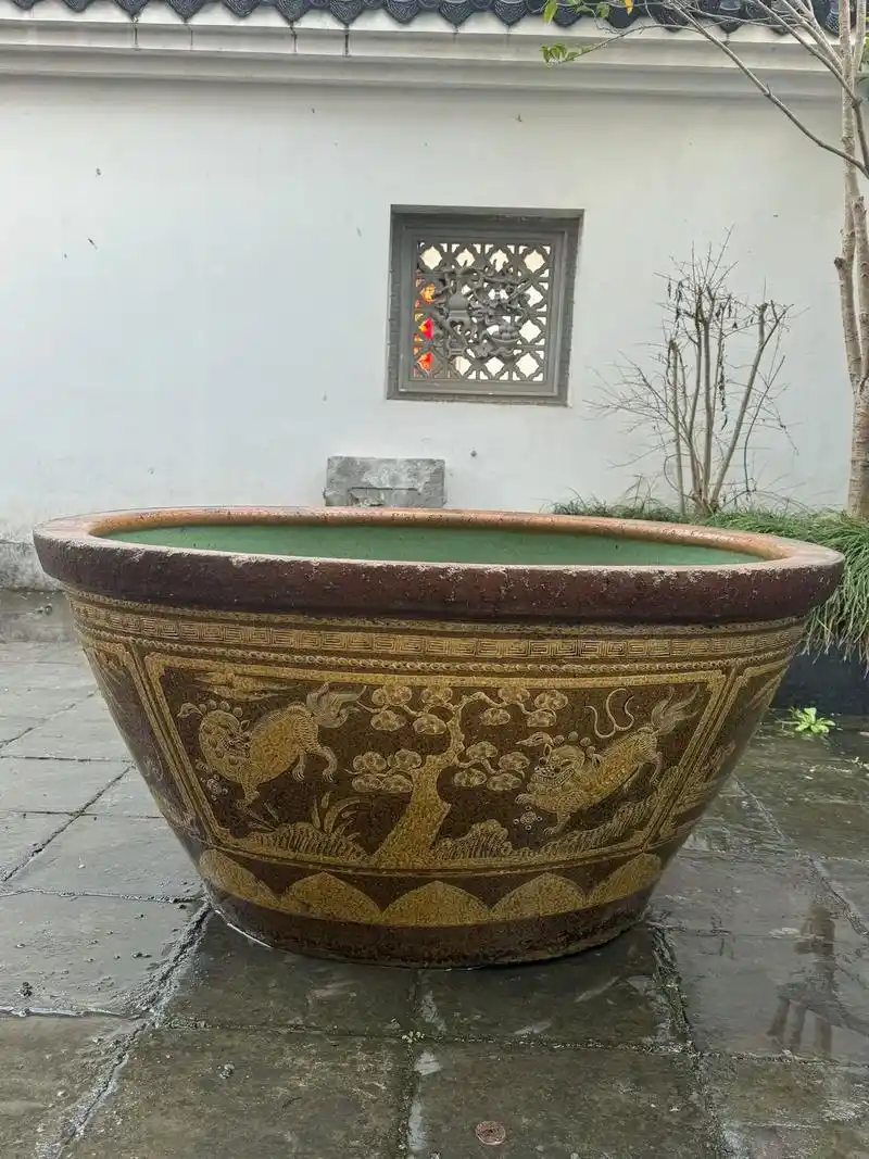 庭院摆件 #流水生财 #水缸 元宝缸99同类中的佼佼者 - 抖音