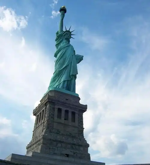 美国钻石国际旅行社