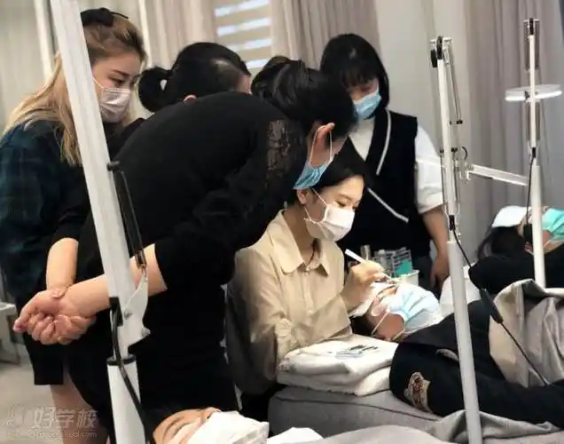 上海猫猫酱美业的教学现场是什么样子的