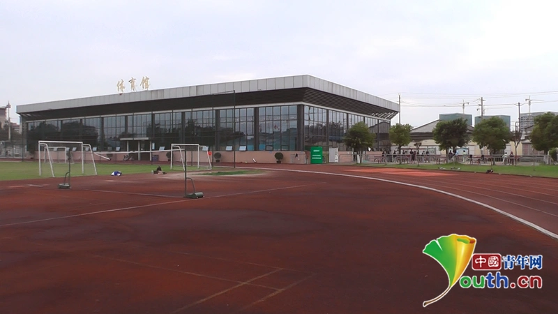 "青年之声"扶智行动 特级校长面对面分享教育资源