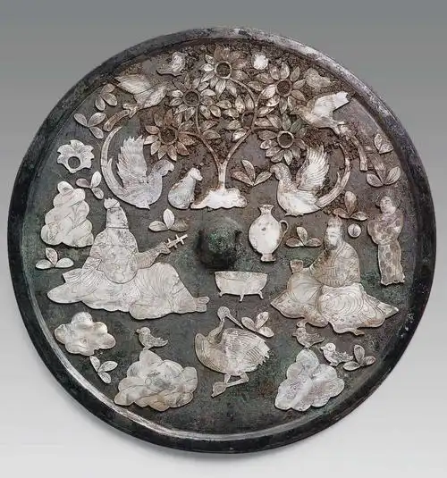人物花鸟纹嵌螺钿镜