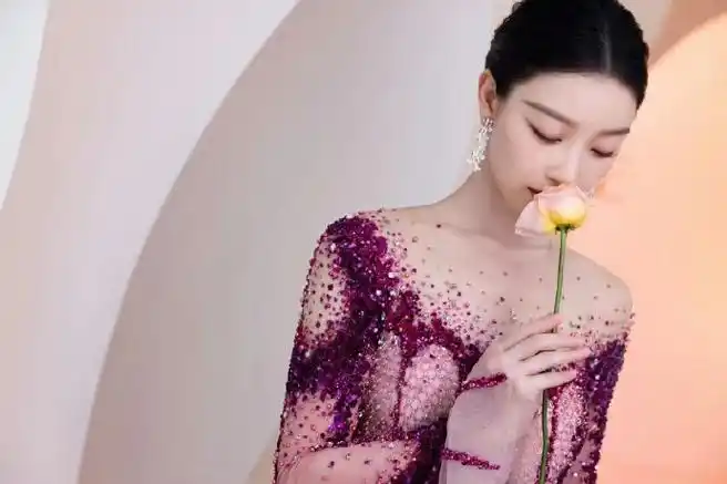 520明星都出来营业了#倪妮是什么人间尤物啊!