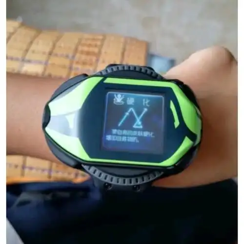 智能手表 泰拉星环绿色基本没有使用过 购买日期2017-08-19距今约4年1