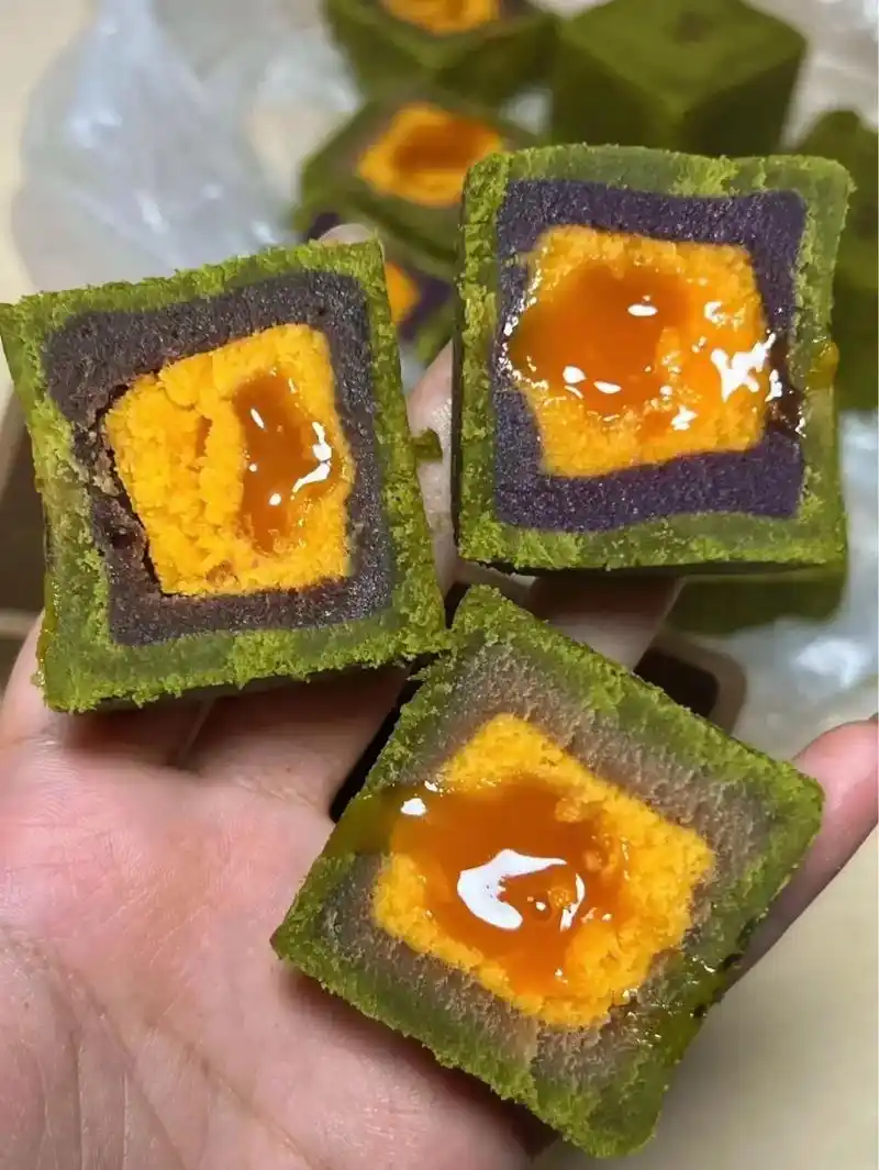 好多同事都在问我要链接…太好吃了!茶的抹茶月饼,抹茶外皮   - 抖音